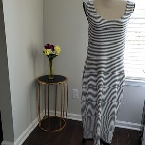 Love Ari white and black women dress